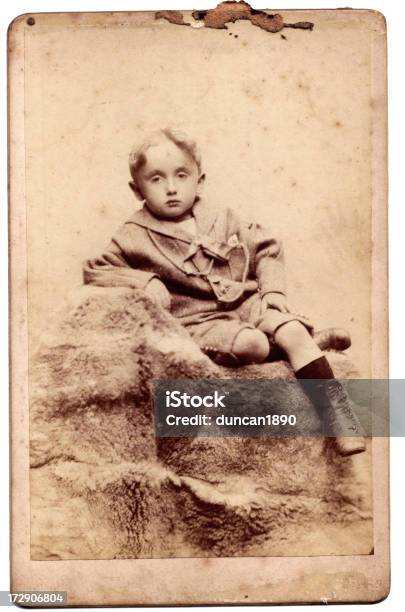 Victorian Niño Foto de stock y más banco de imágenes de Antigualla - Antigualla, Fotografía - Imágenes, Fotografía - Producto de arte y artesanía