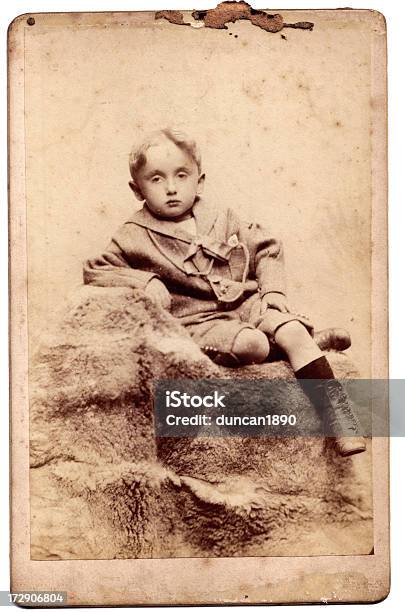 Photo libre de droit de Victorian Enfant banque d'images et plus d'images libres de droit de Antiquités - Antiquités, Enfant, Petits garçons