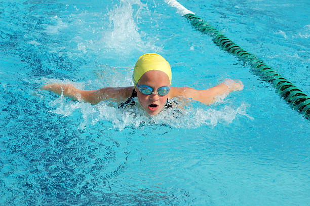 istock Young Female Butterfly Stroke Swimmer 172907810