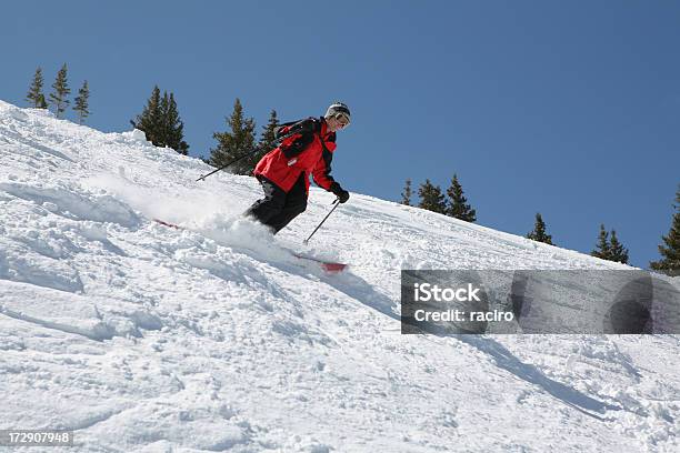 Photo libre de droit de Ski Femme banque d'images et plus d'images libres de droit de Activité de loisirs - Activité de loisirs, Adulte, Bleu