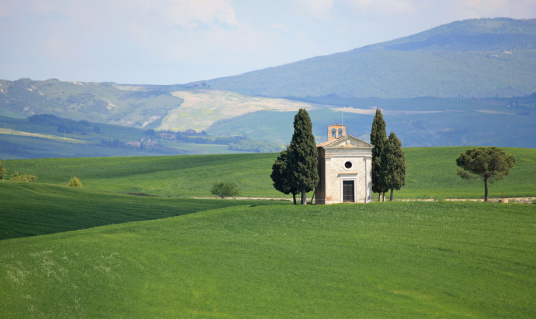 Cappella di Vitaleta in Val d'Orcia, Tuscany Italy