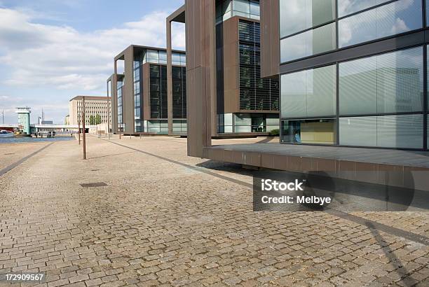 Edificios Modernos Foto de stock y más banco de imágenes de Bloque de Oficinas - Bloque de Oficinas, Dinamarca, Copenhague