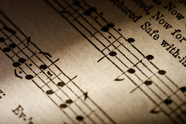 музыка крупный - sheet music hymnal antique old стоковые фото и изображения