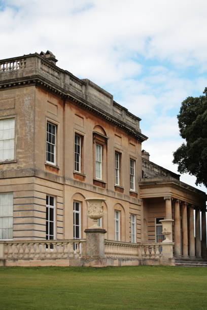 istock English Stately Home 172912908