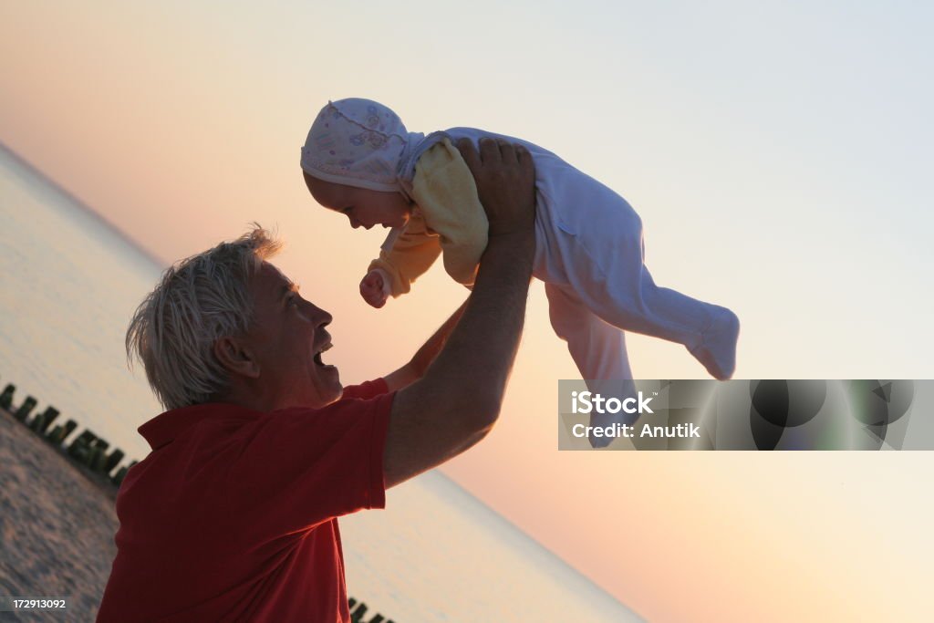 Abuelo y nieto - Foto de stock de Bebé libre de derechos