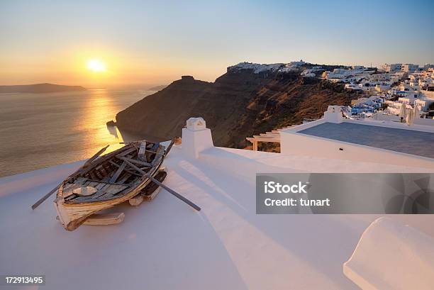 Pôr Do Sol No Mar Egeu - Fotografias de stock e mais imagens de Ao Ar Livre - Ao Ar Livre, Cena de tranquilidade, Céu