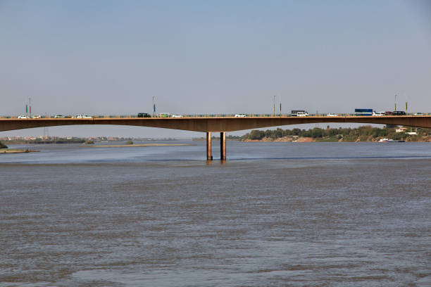 istock Confluence of White and Blue Nile rivers 1729136825