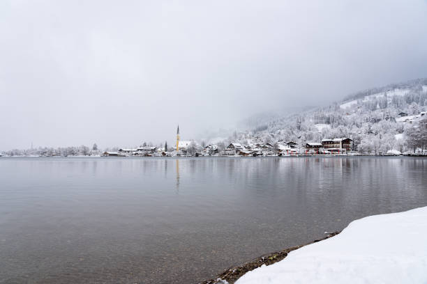 istock Winter at Lake Schliersee 1729143061