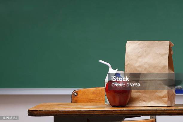 School Lunch Stockfoto und mehr Bilder von Schulessen - Schulessen, Brotdose, Mittagessen