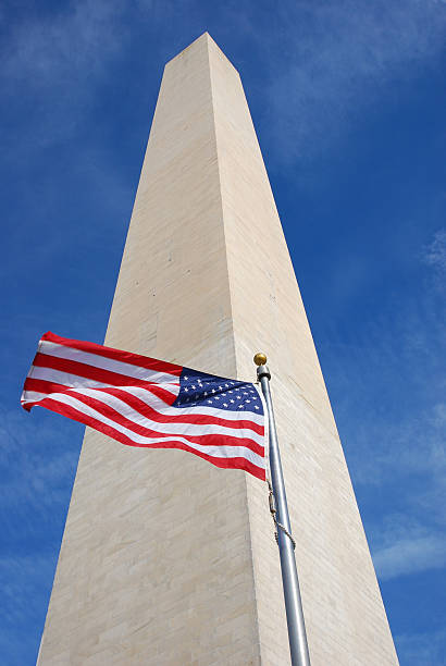 istock Washinton Monument and American Flag 172918526