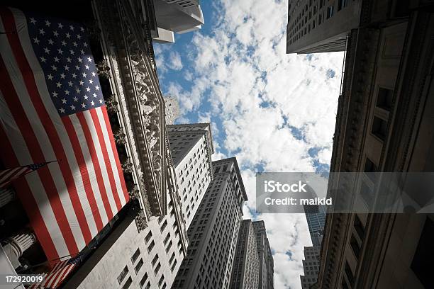 Bolsa De Valores De Nueva York Foto de stock y más banco de imágenes de Bolsa de Nueva York - Bolsa de Nueva York, Wall Street, Arquitectura exterior