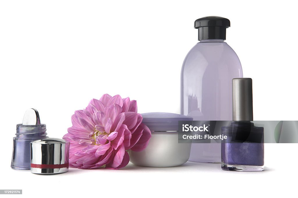 Cosméticos: Sombra para os olhos, Verniz para unhas, sabão, Hidratante e Flor - Royalty-free Artigo de Higiene Pessoal Foto de stock