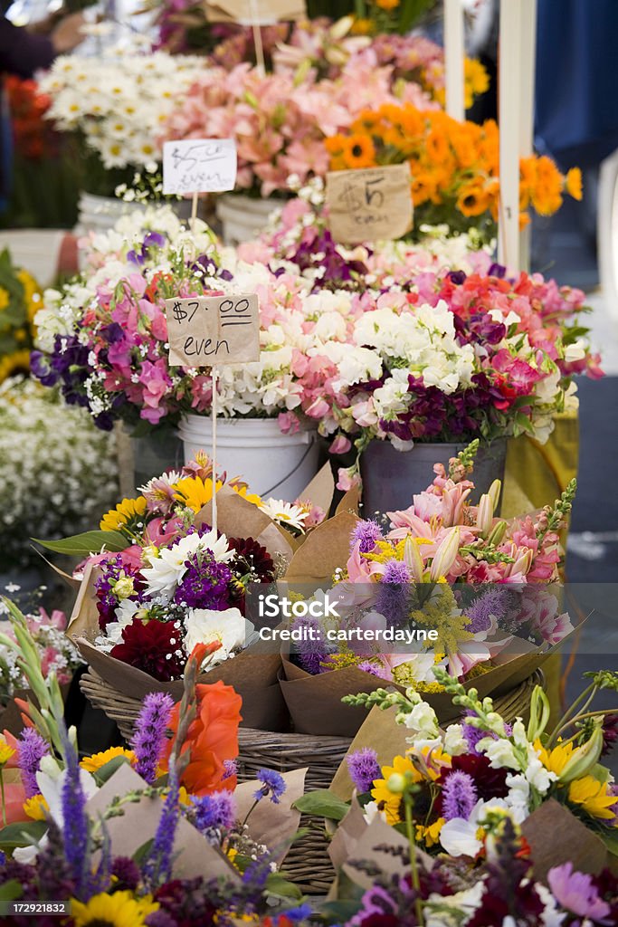 Flores frescas - Foto de stock de Abundância royalty-free