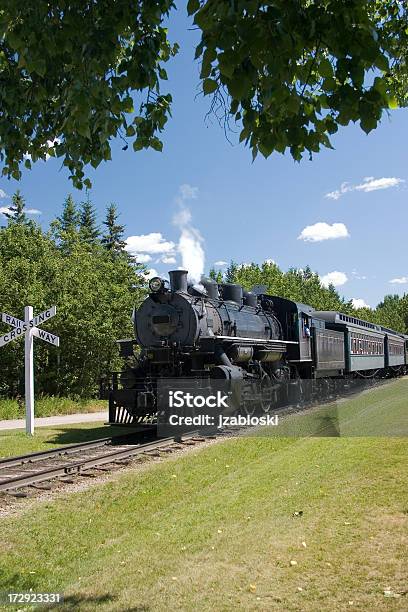 Foto de Antigo Trem A Vapor e mais fotos de stock de Antiguidade - Antiguidade, Conceito, Destino turístico