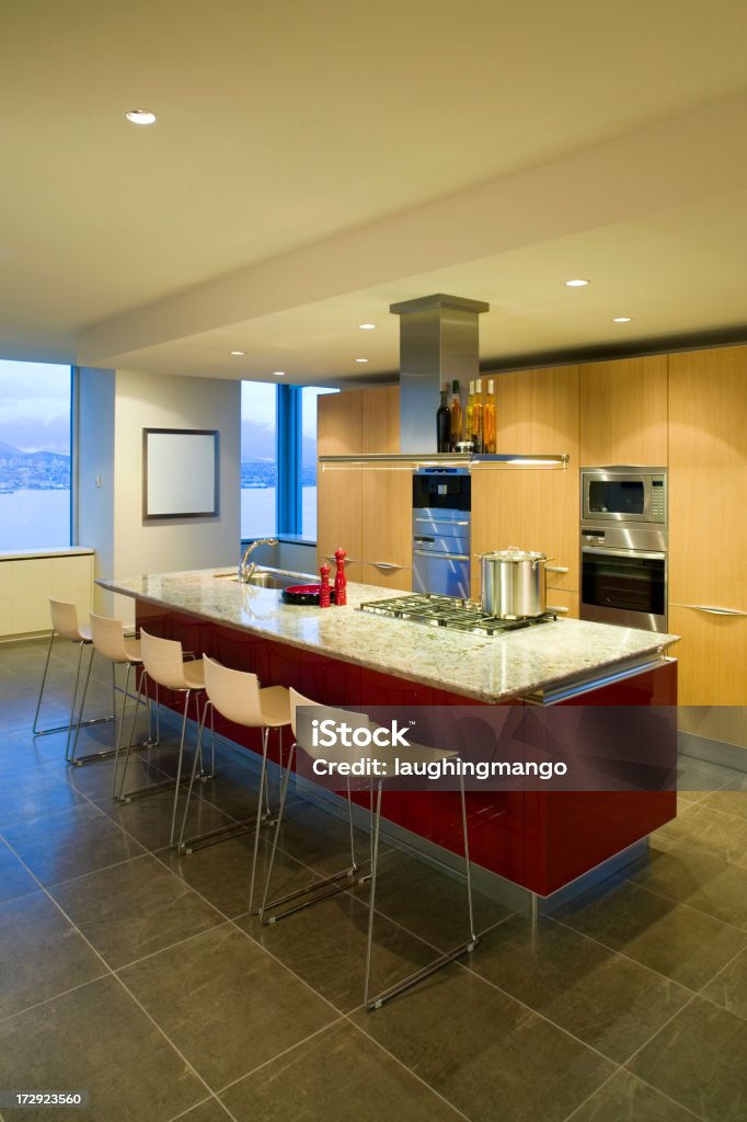 Cozinha condo - Royalty-free Apartamento Foto de stock