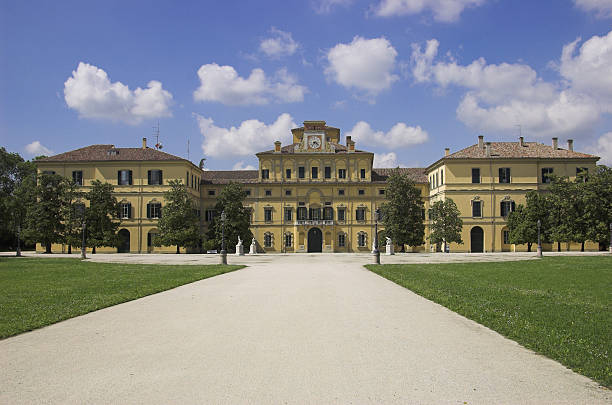 villa ducal parma - parma italia fotografías e imágenes de stock