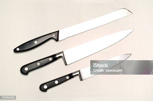 3 つのキッチンナイフホワイト - 作業道具のストックフォトや画像を多数ご用意 - 作業道具, 肉屋, カトラリー