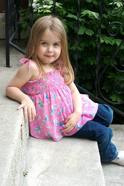 istock Little Girl - Growing Up 172925361
