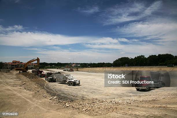 Construction Site - Fotografias de stock e mais imagens de Lama - Solo - Lama - Solo, Obra, Ao Ar Livre