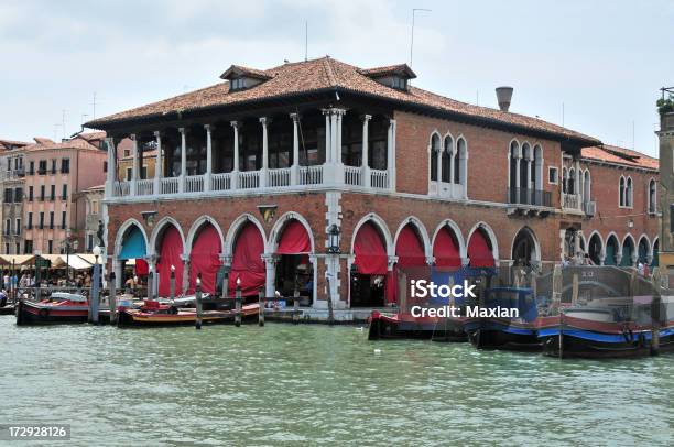 Foto de Veneza Mercado De Peixes e mais fotos de stock de Veneza - Itália - Veneza - Itália, Mercado - Espaço de Venda no Varejo, Ponte de Rialto