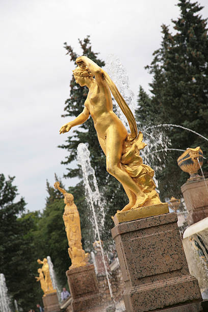 istock Petergof - St.Petersburg 172928590