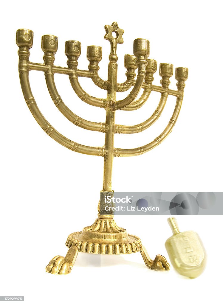 Hanukkiah y dreidl/sevivon - Foto de stock de Candelabro libre de derechos