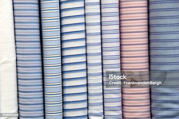 Rollos De Tela Rayada Foto de stock y más banco de imágenes de Algodón - Textil - Algodón - Textil, Azul, Azul real