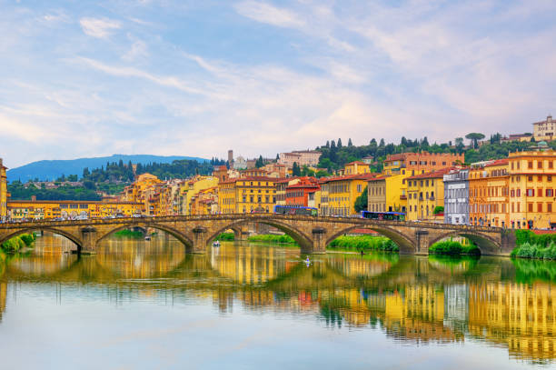 istock Ponte alla Carraia in Florence 1729301231