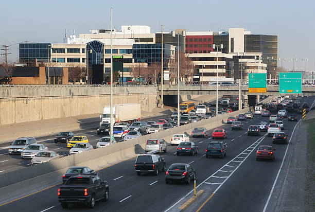 istock Traffic on highway in Montreal city 172930521