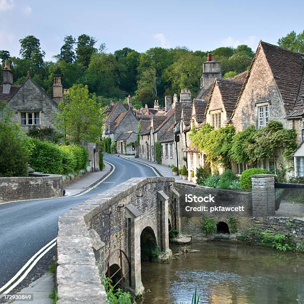 コッツウォルズの村の風景 - 村のストックフォトや画像を多数ご用意 - 村, イギリス, キャッスルクーム