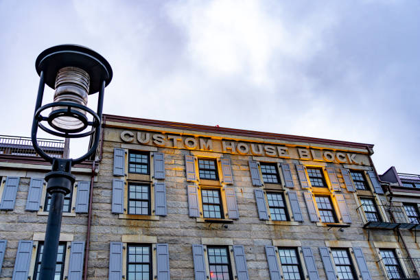 istock Downtown Boston, this is the Harbourside Custom House Block 1729314943