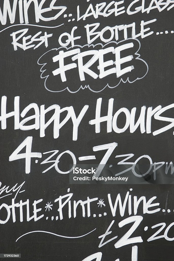 Horas felizes lousa - Foto de stock de Pub royalty-free