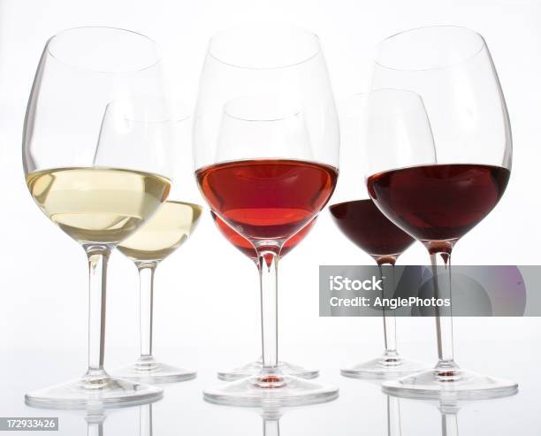 편차입니다 와인 빨강에 대한 스톡 사진 및 기타 이미지 - 빨강, 분홍 포도주, 흰색