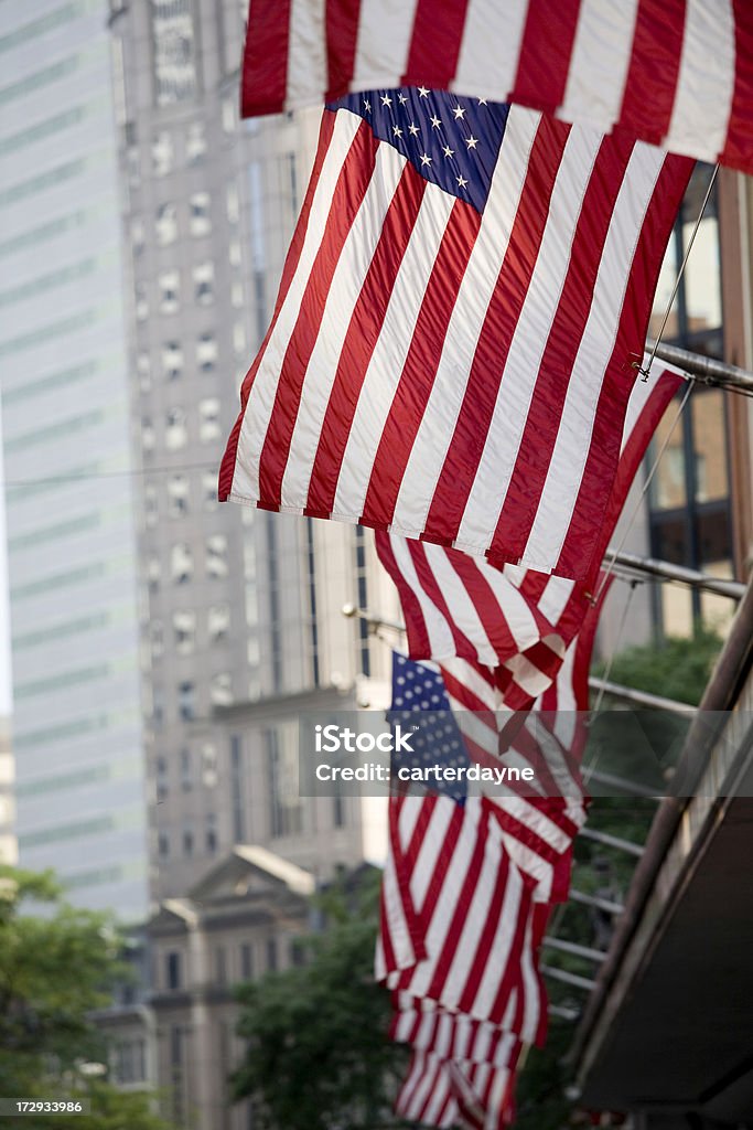 American Flags en una fila - Foto de stock de Boston - Massachusetts libre de derechos