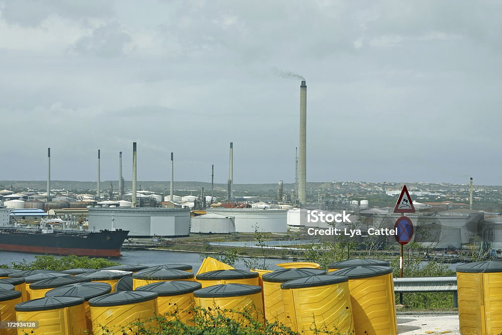 Нефтяной промышленности гавань # 1, XL - Стоковые фото Без людей роялти-фри