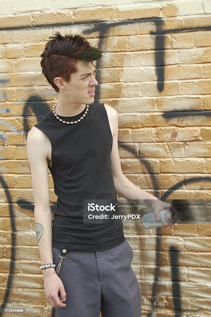 Punk tag parete - Foto stock royalty-free di Adolescente