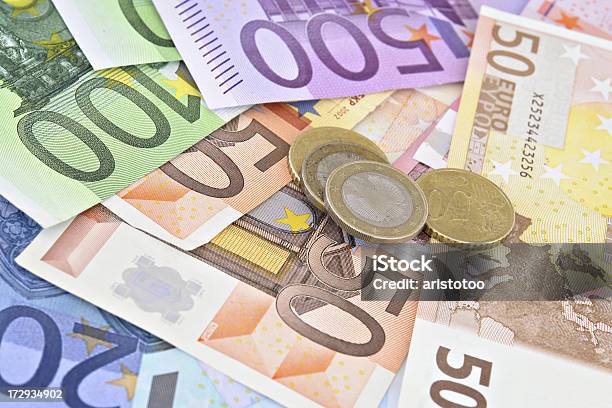 Moneda De La Unión Europea Foto de stock y más banco de imágenes de Abundancia - Abundancia, Ahorros, Billete de Banco de la Comunidad Europea
