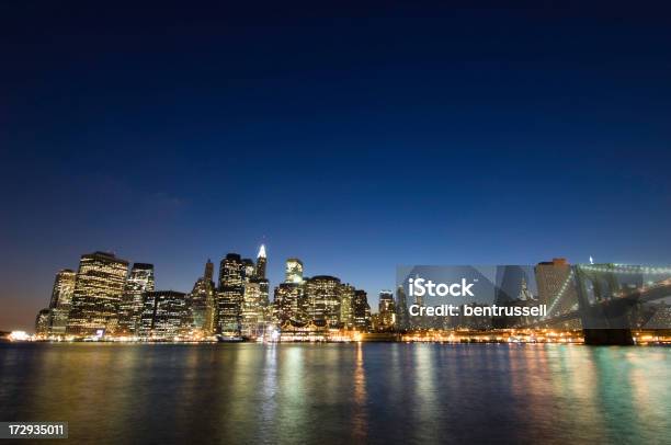 Estação Do Centro Da Cidade De Nova Iorque - Fotografias de stock e mais imagens de Anoitecer - Anoitecer, Ao Ar Livre, Arquitetura