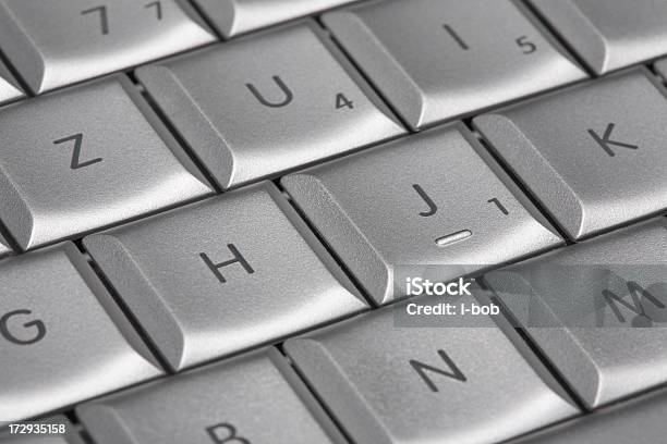 Компьютерная Клавиатура — стоковые фотографии и другие картинки Алюминий - Алюминий, Крупный план, Ноутбук