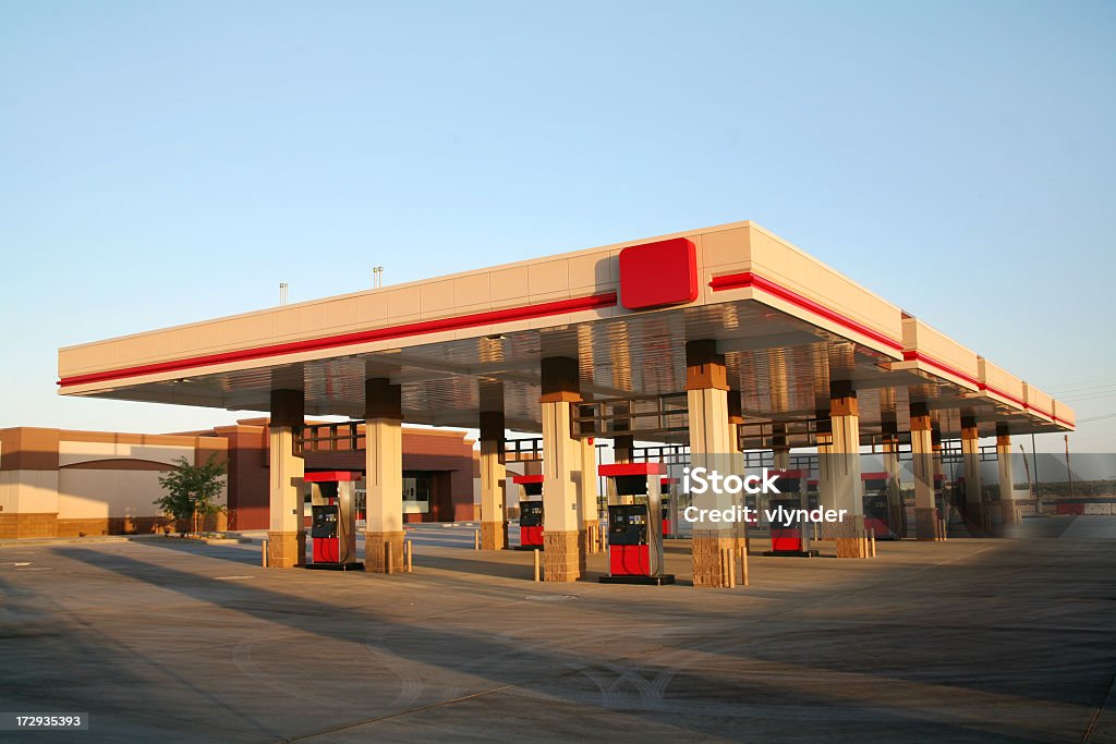 Estación de Gas - Foto de stock de Plomo - Metal libre de derechos