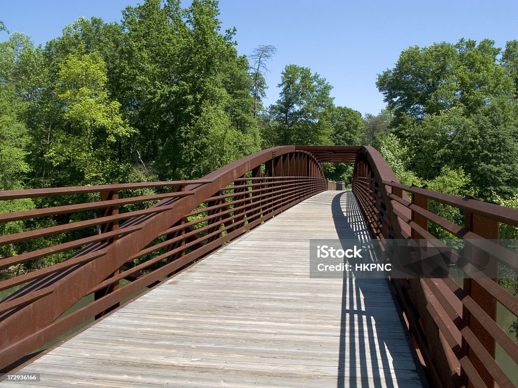 Brücke zum Wandern und Radfahren Weg - Lizenzfrei Architektonisches Detail Stock-Foto