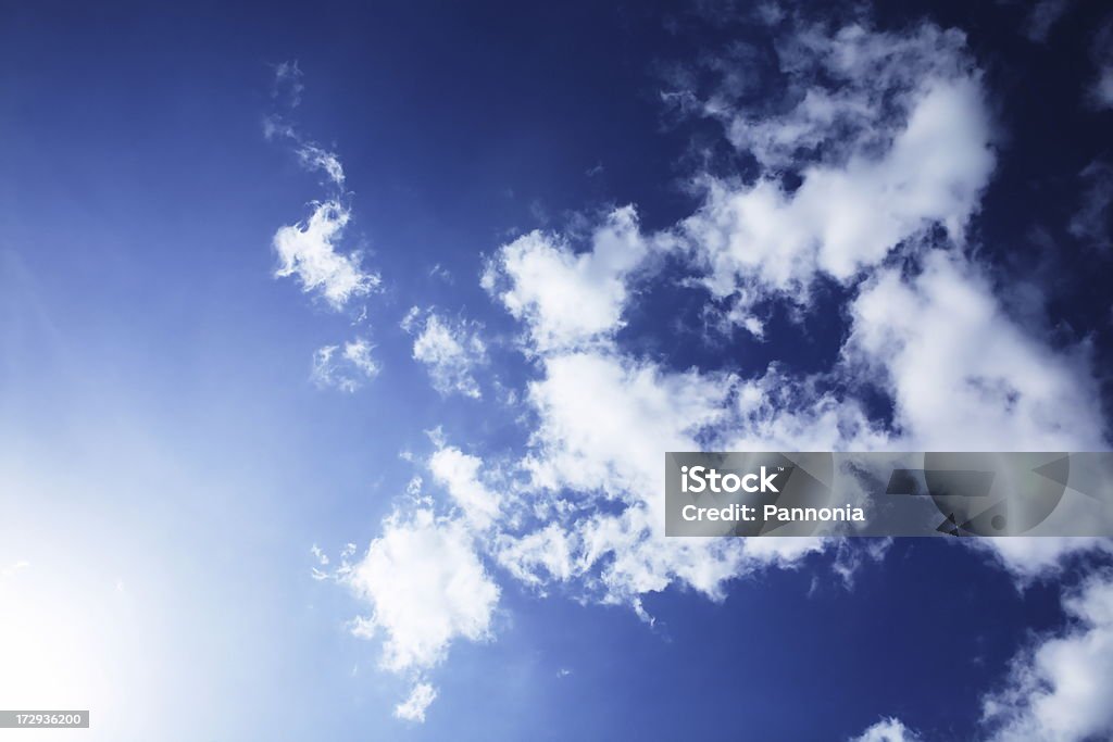 Paisagem com nuvens - Royalty-free Azul Foto de stock