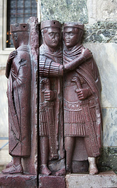 istock Statuary Detail on Basilica di San Marco Venice 172937115