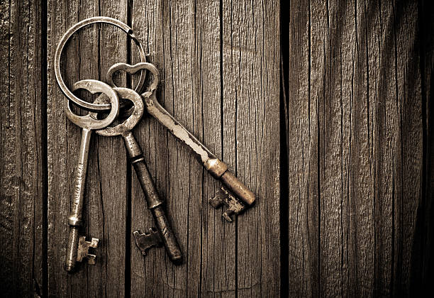 Old Skeleton Keys http://i152.photobucket.com/albums/s173/ranplett/grunge_banner.jpg antique key stock pictures, royalty-free photos & images