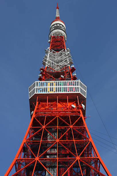 torre de tokio - tokyo tower shinjuku ward tokyo prefecture communications tower fotografías e imágenes de stock