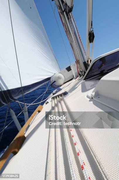 Foto de Navegação À Vela e mais fotos de stock de Atividade Recreativa - Atividade Recreativa, Azul, Barco de passageiros