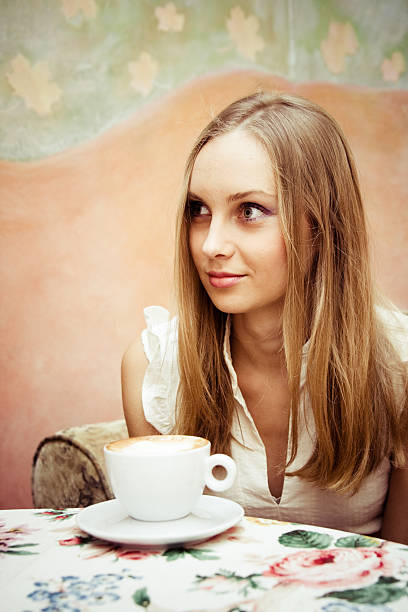 istock surprised girl on the meeting 172939751