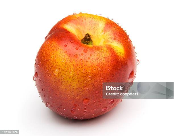 Photo libre de droit de Nectarine banque d'images et plus d'images libres de droit de Goutte - État liquide - Goutte - État liquide, Pêche - Fruit, Aliment