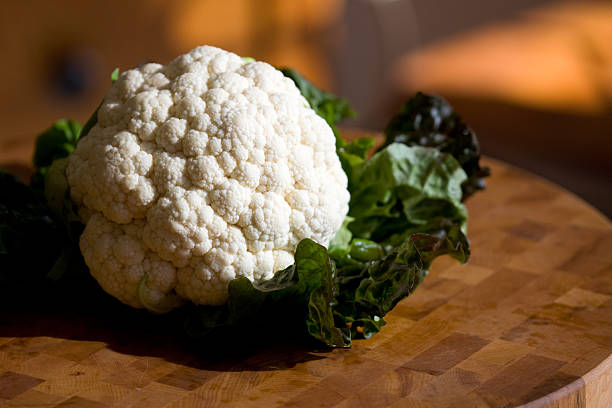 istock Fresh ear of Cauliflower 172943002