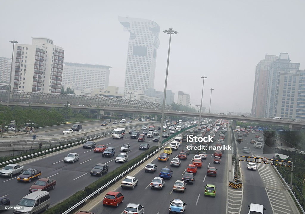 Smog i ruchu Dżem w Pekinie - Zbiór zdjęć royalty-free (Korek uliczny)